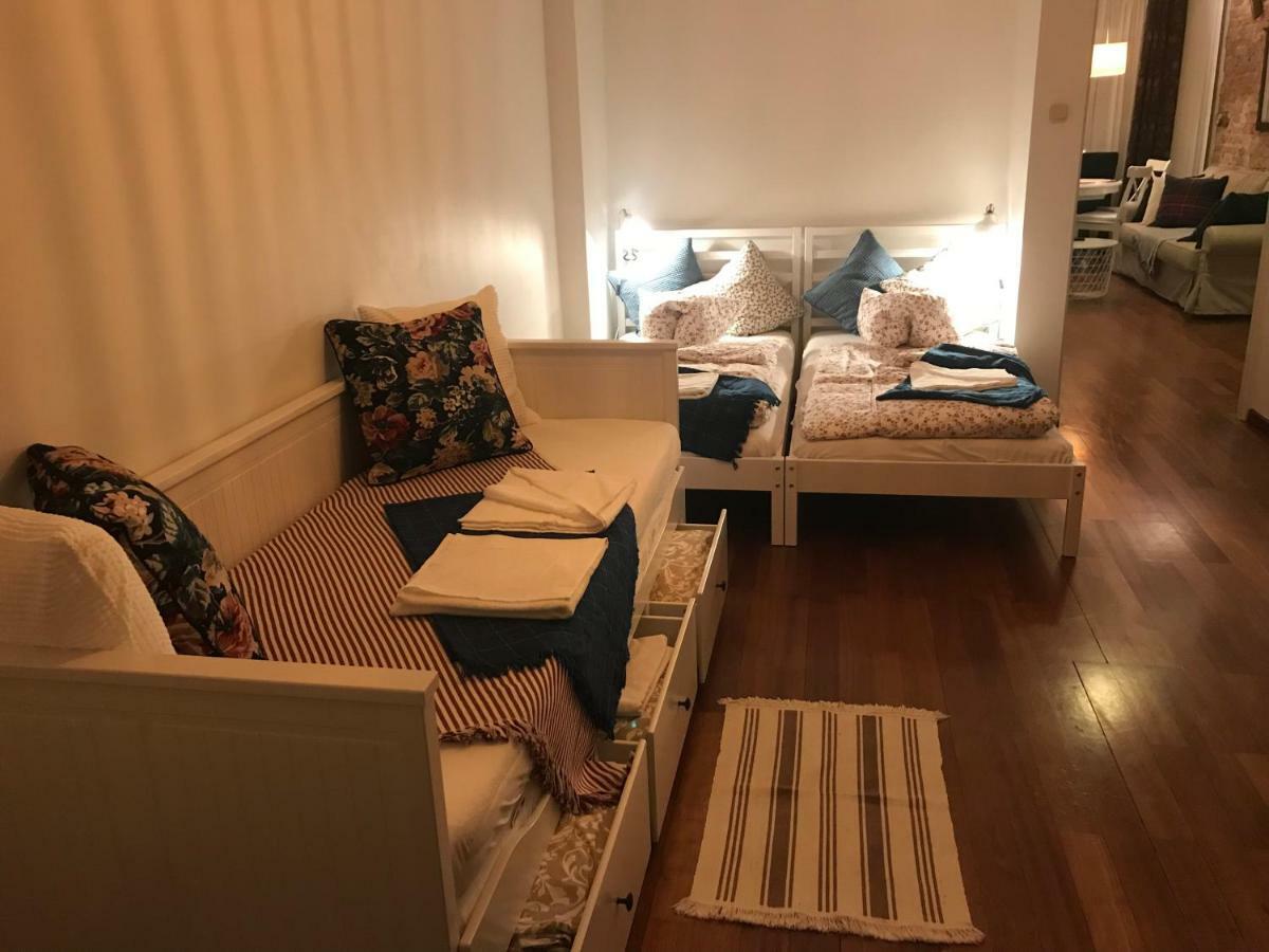 Stare Miasto Dluga 8 Appartement Warschau Buitenkant foto