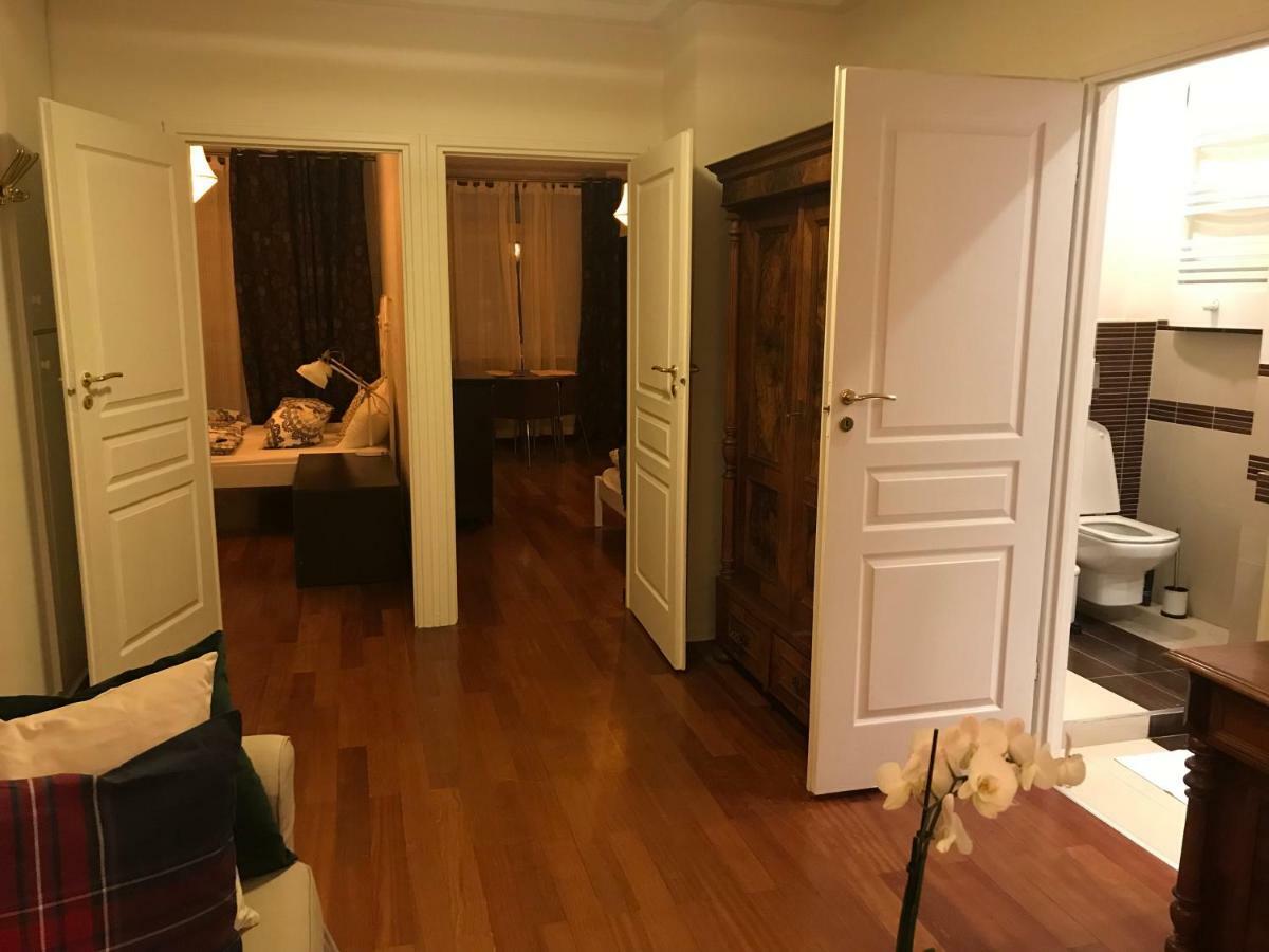 Stare Miasto Dluga 8 Appartement Warschau Buitenkant foto
